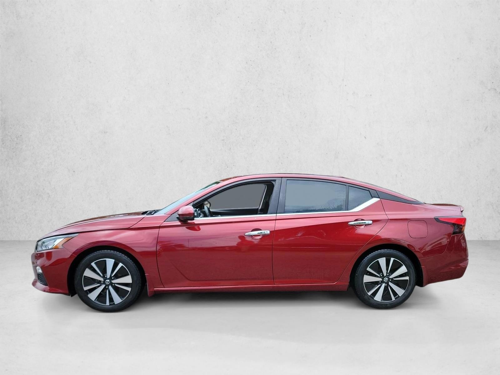 Thumbnail: 2021 Nissan Altima - 2