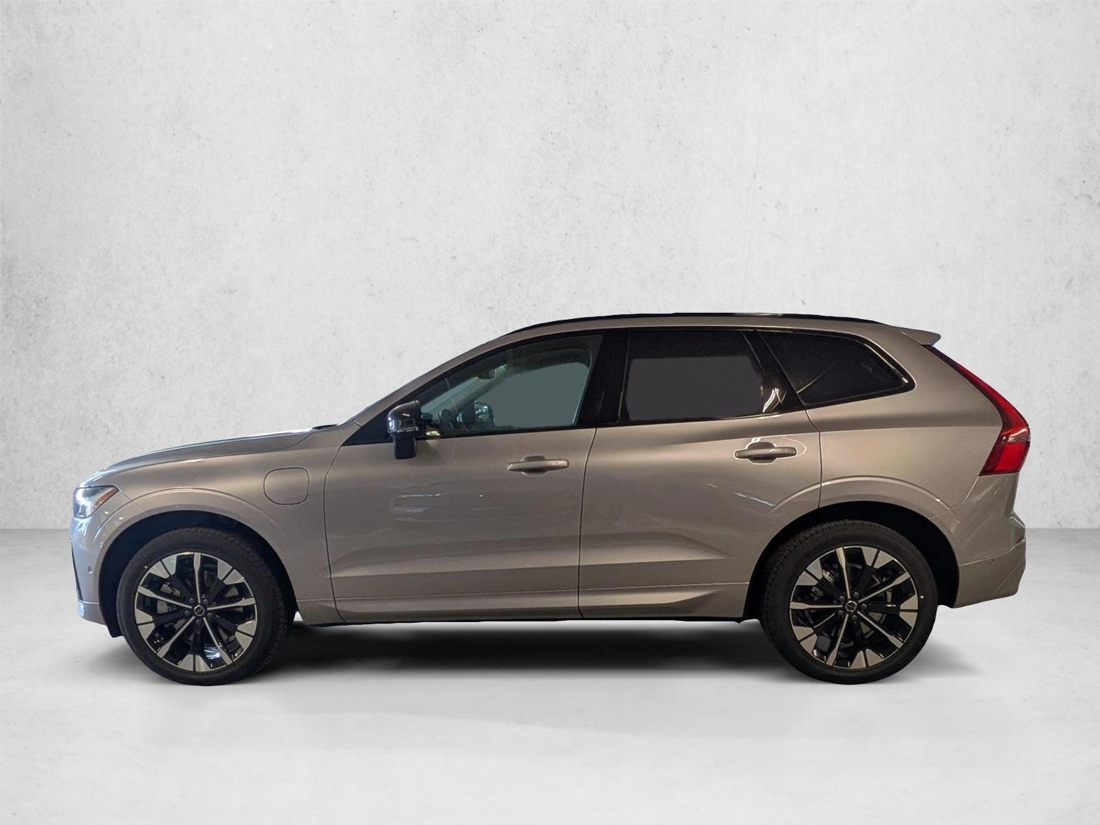 Thumbnail: 2026 Volvo XC60 - 2