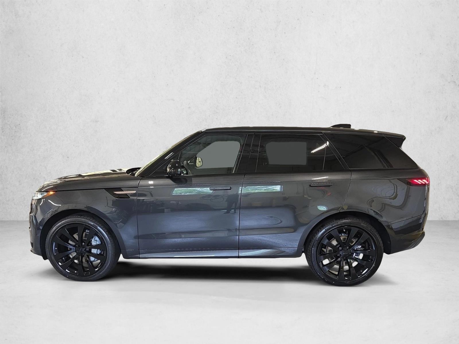 Thumbnail: 2026 Land Rover Range Rover Sport - 2