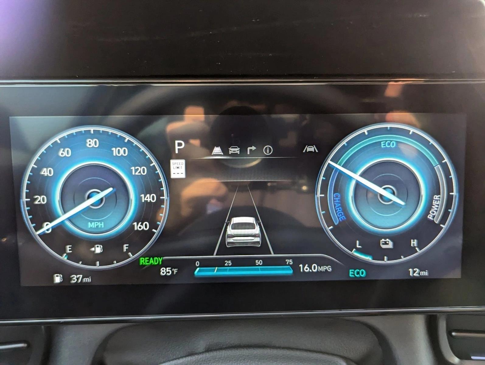 2025 Hyundai Elantra Blue - Photo 10