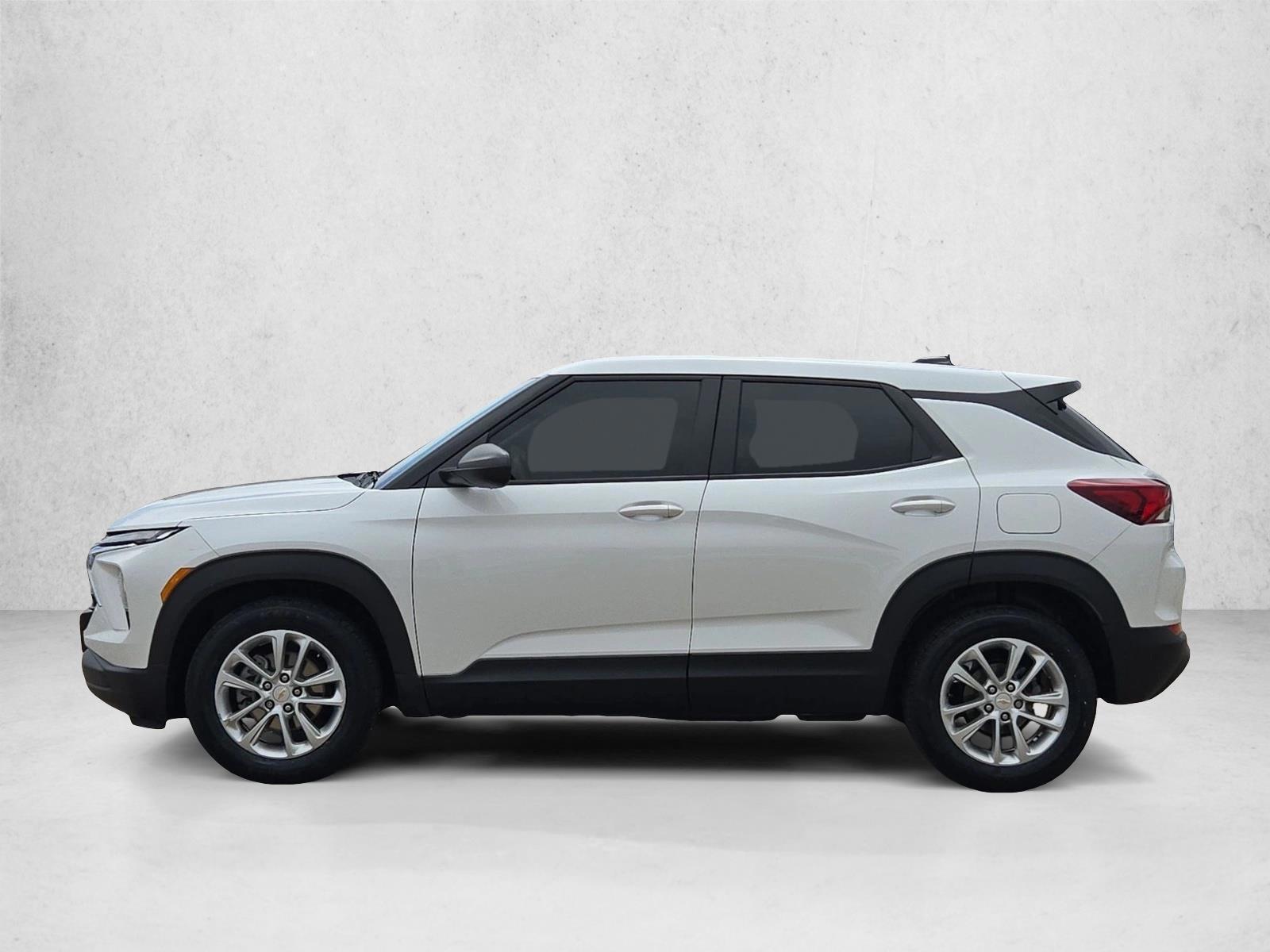 Thumbnail: 2024 Chevrolet TrailBlazer - 2