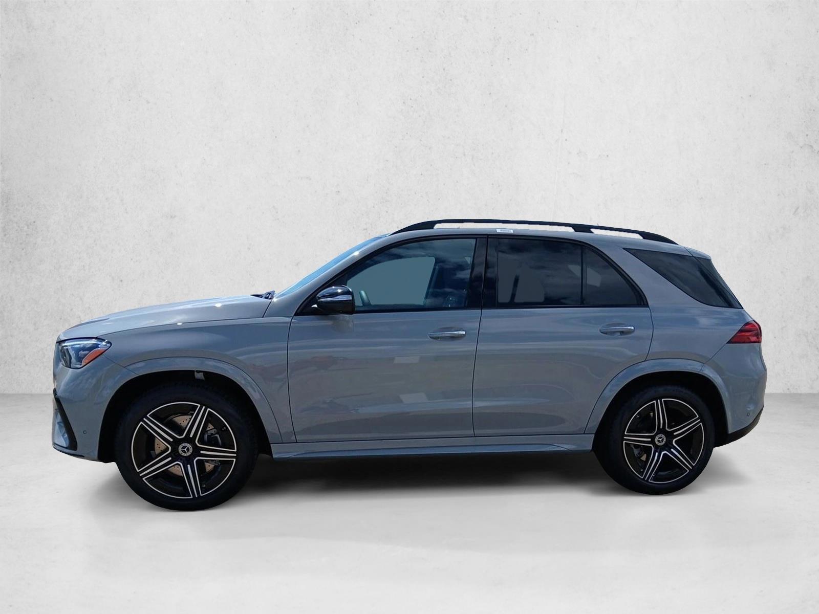 Thumbnail: 2026 Mercedes-Benz GLE - 2