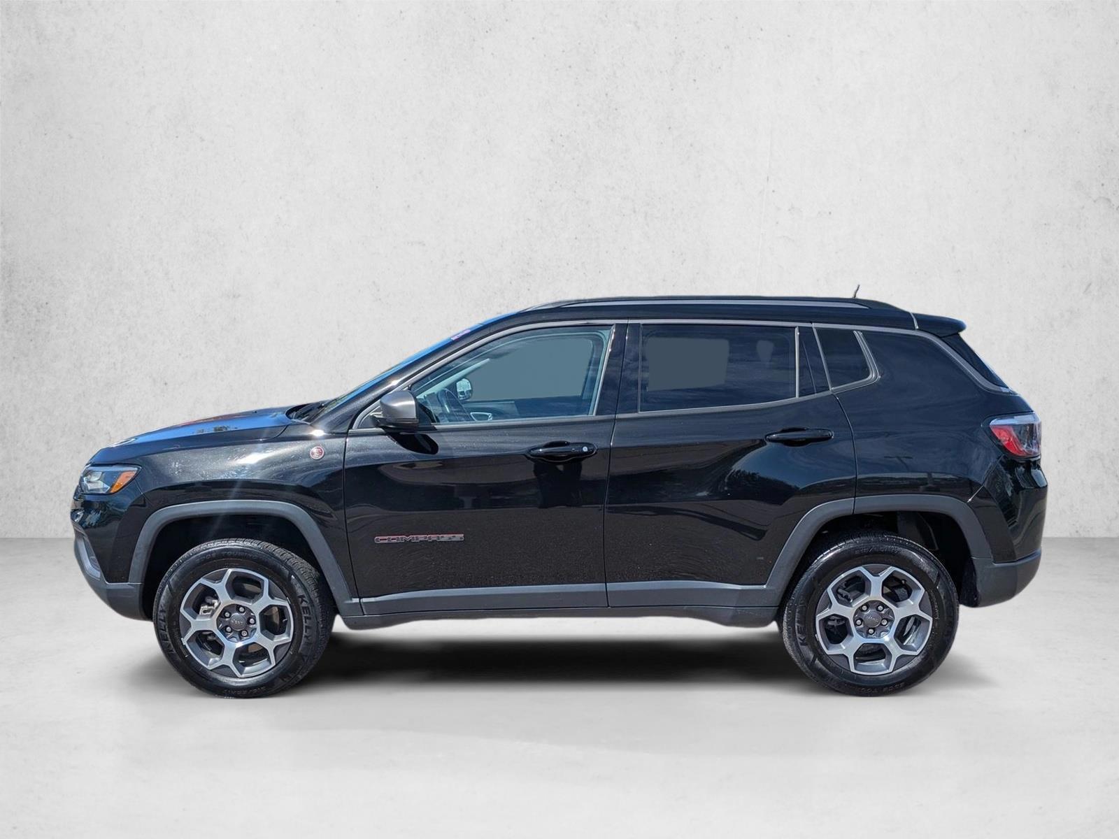 Thumbnail: 2022 Jeep Compass - 2