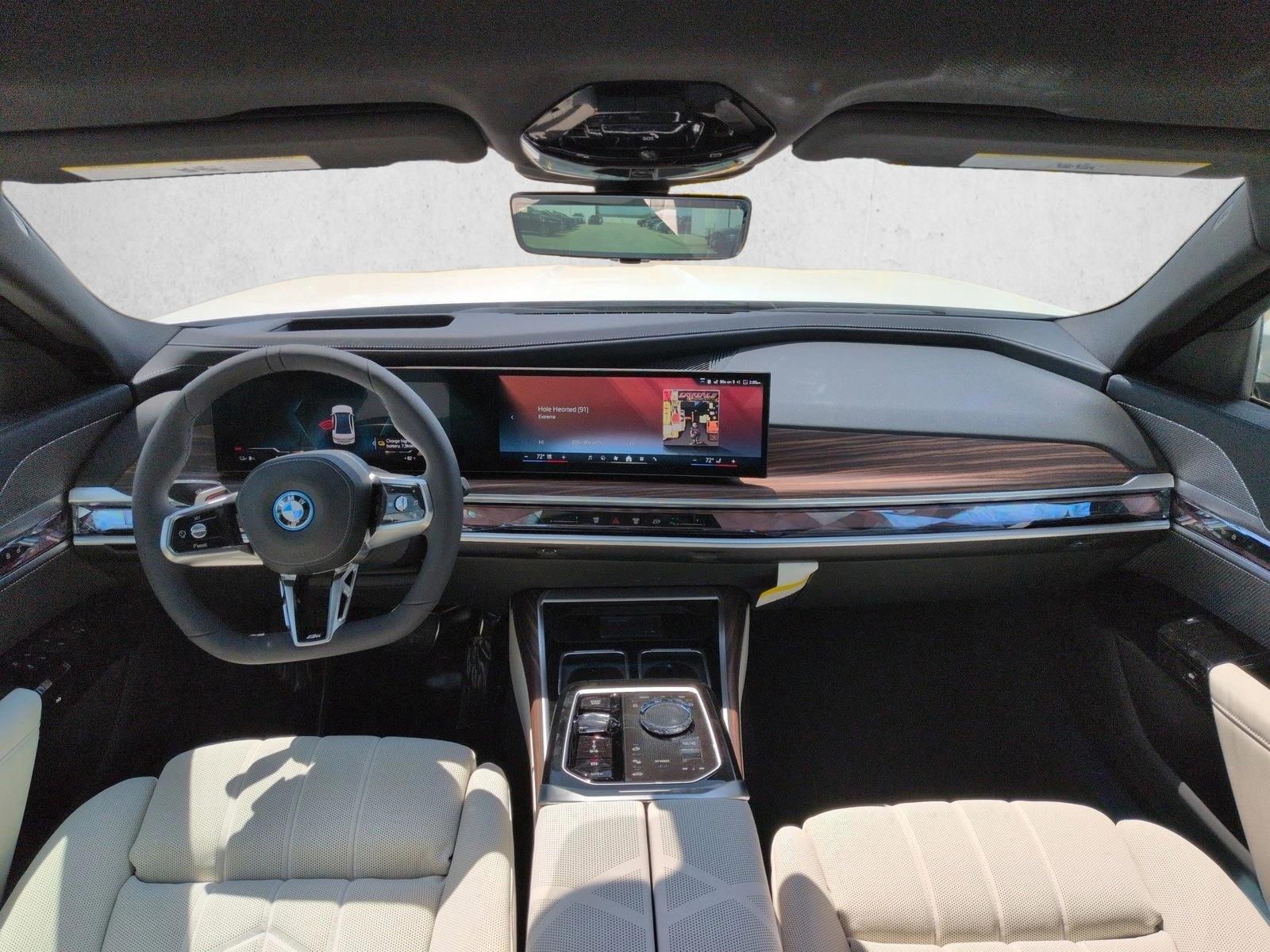 Thumbnail: 2026 BMW i7 - 3