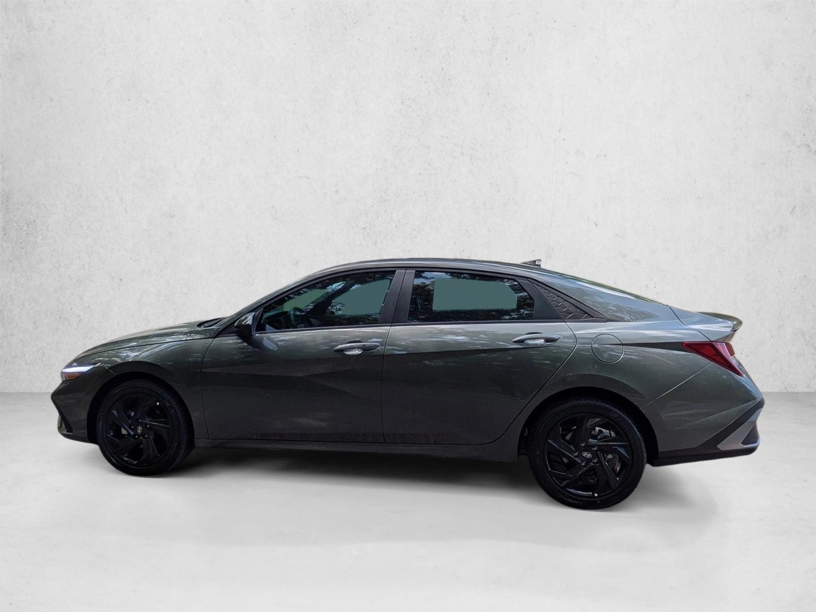 Thumbnail: 2026 Hyundai Elantra - 2