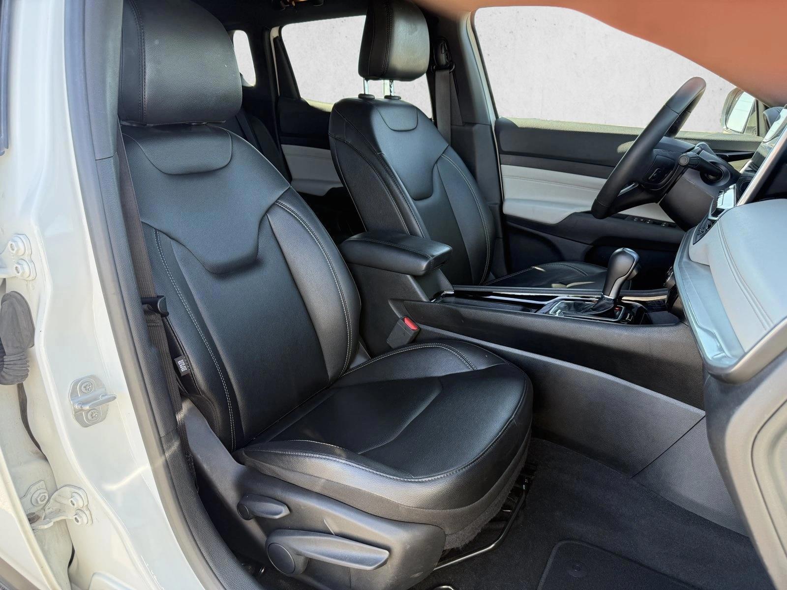 2025 Jeep Compass Limited - Photo 13
