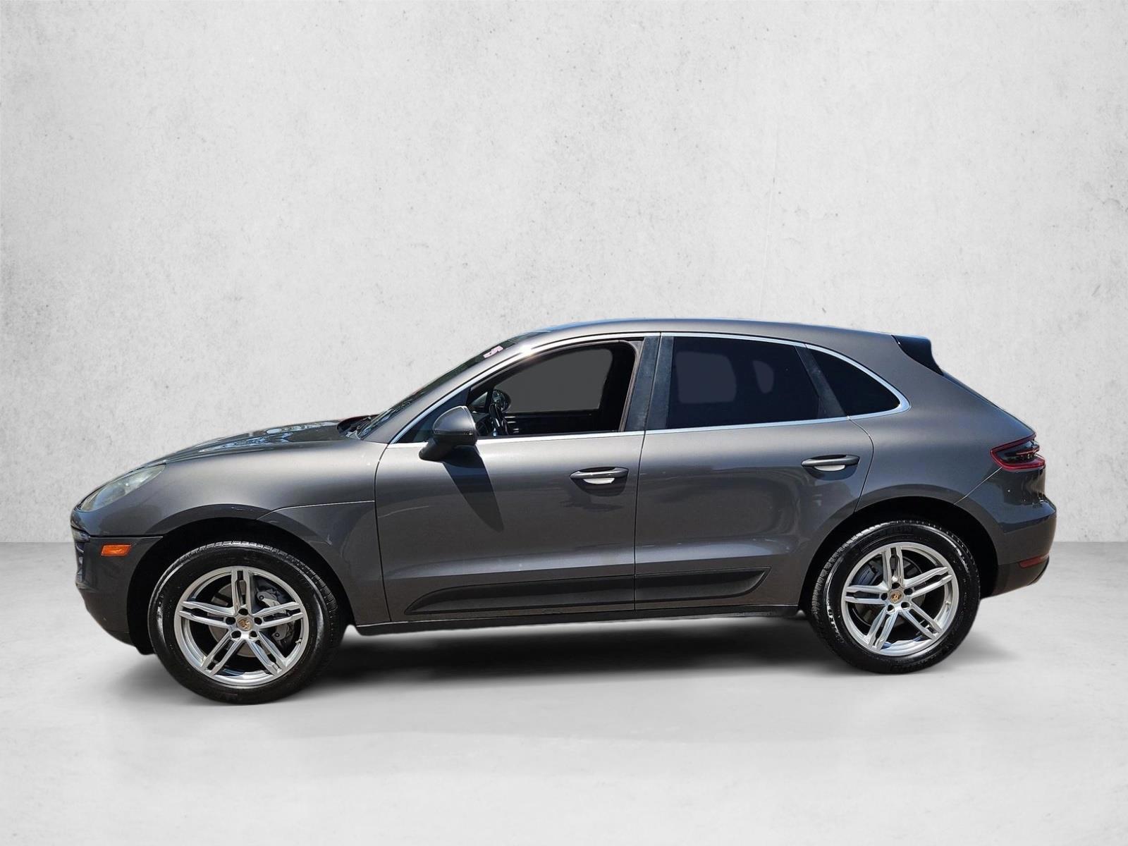 Thumbnail: 2015 Porsche Macan - 2