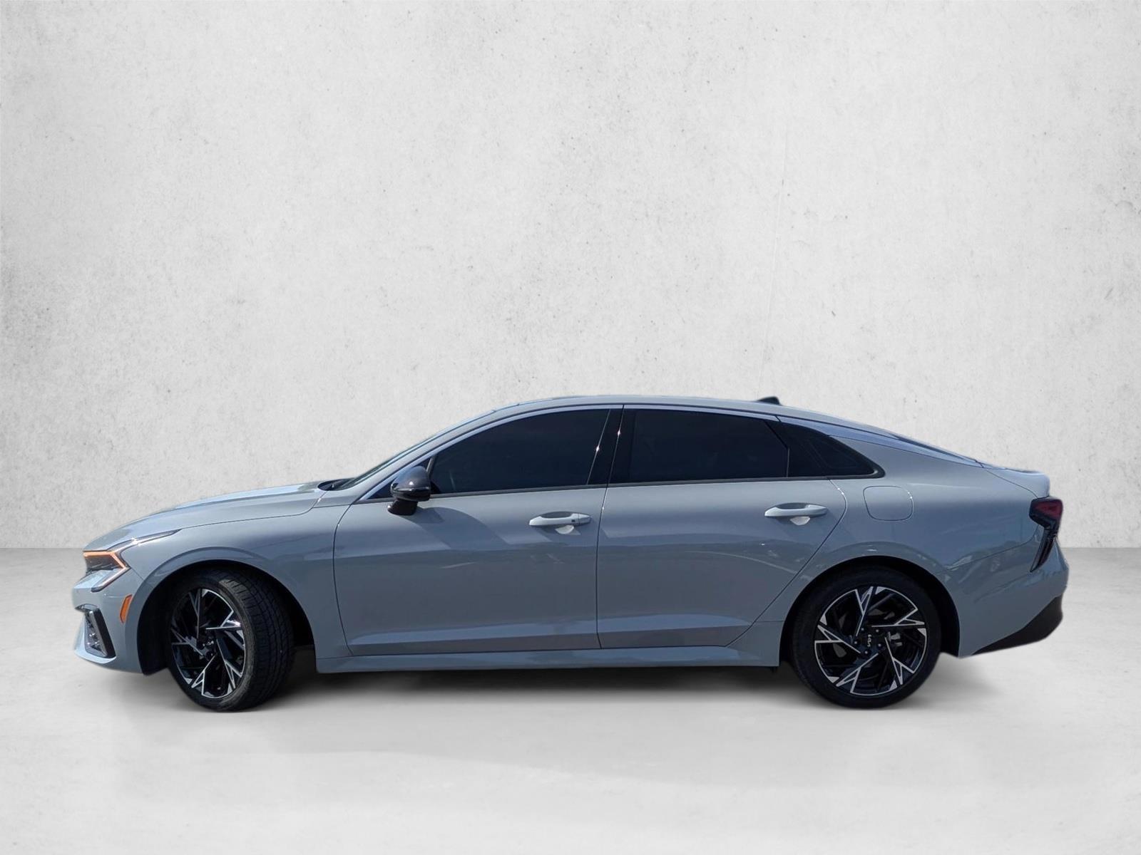 Thumbnail: 2025 Kia K5 - 2