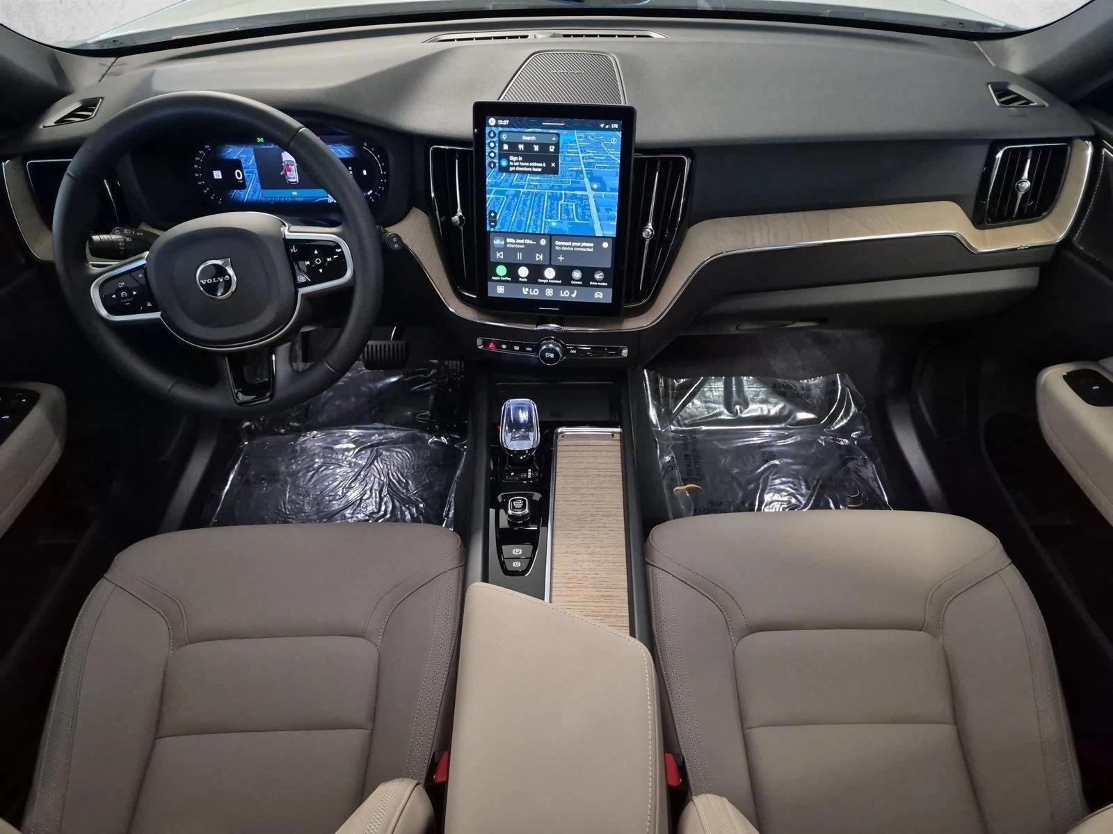 Thumbnail: 2026 Volvo XC60 - 4