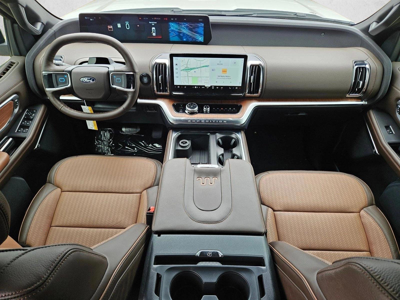 Thumbnail: 2026 Ford Expedition - 3