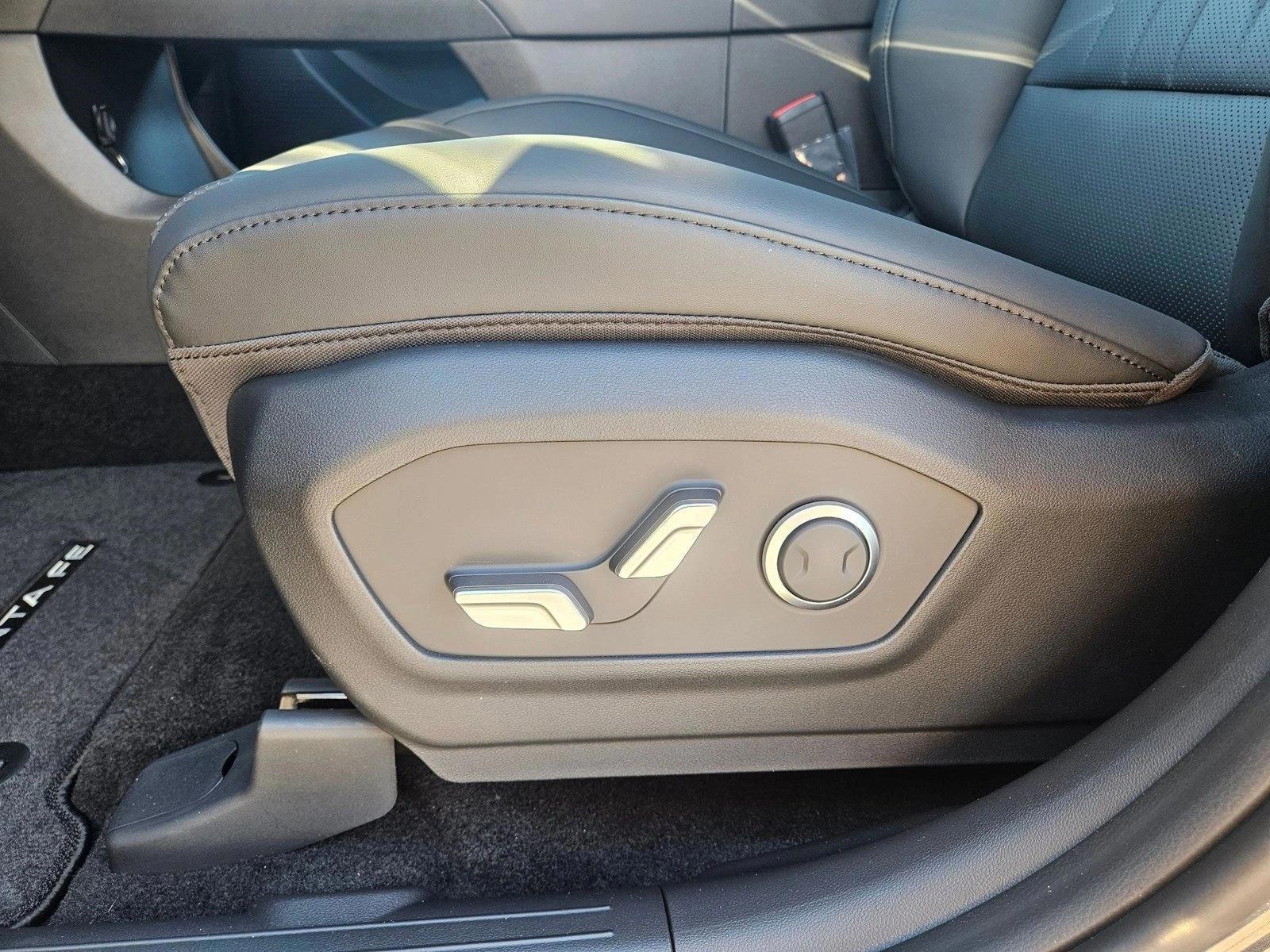 Thumbnail: 2026 Hyundai Santa Fe - 4