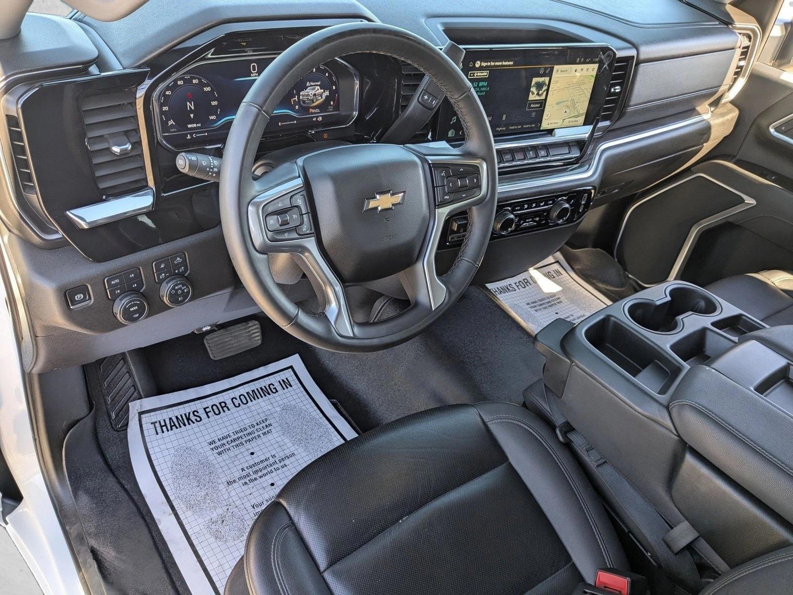 Thumbnail: 2025 Chevrolet Silverado 2500 - 3