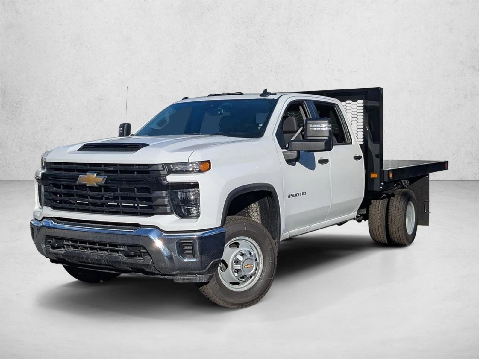 Thumbnail: 2026 Chevrolet Silverado 3500 - 1