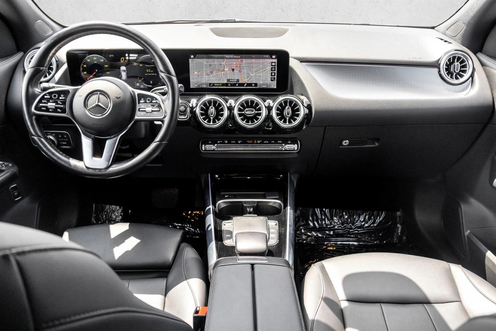 Thumbnail: 2022 Mercedes-Benz GLA - 4