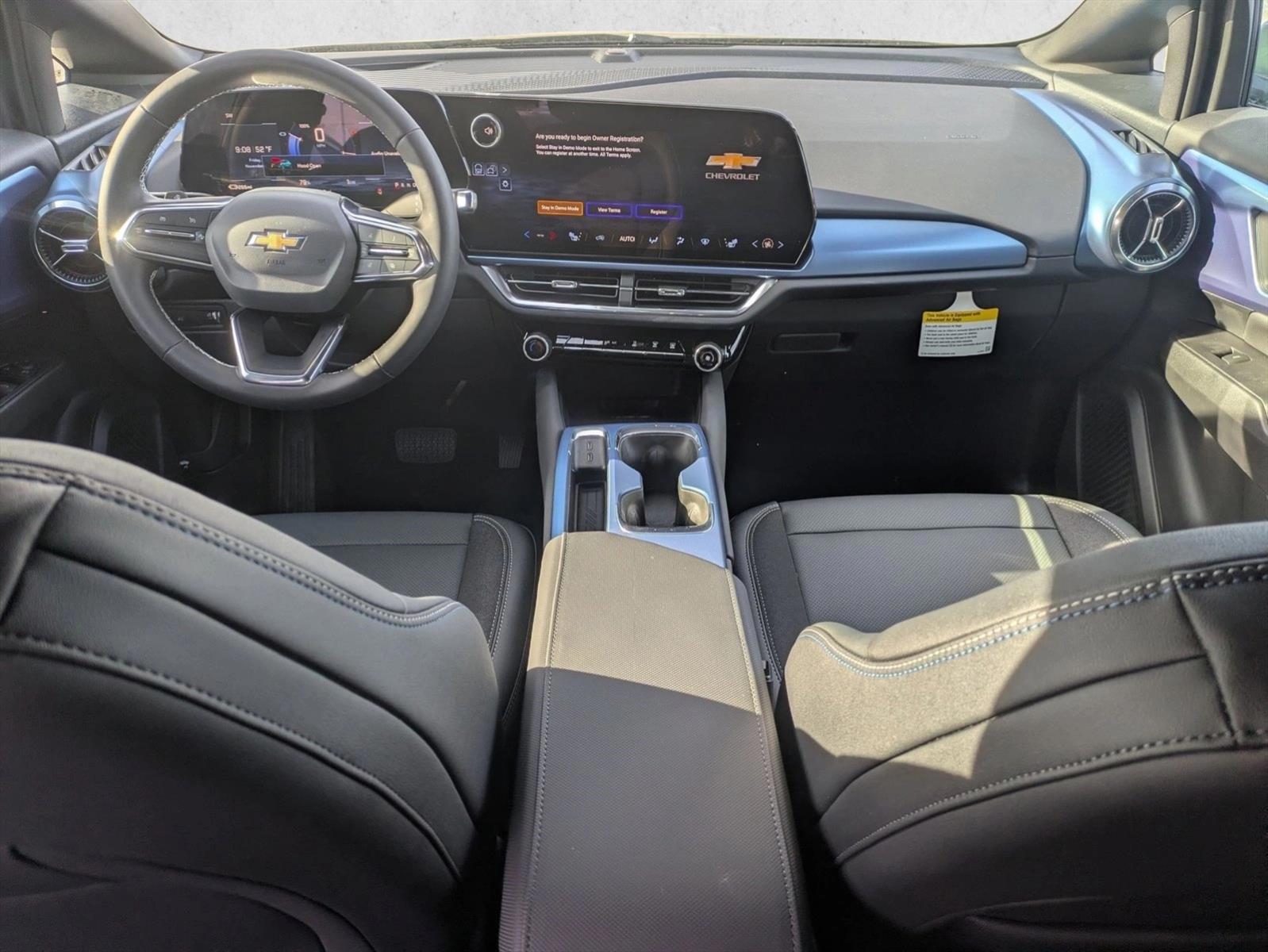 Thumbnail: 2026 Chevrolet Equinox - 3