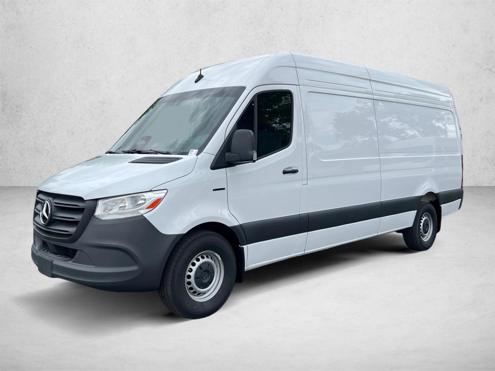2025 Mercedes-Benz eSprinter Cargo Van