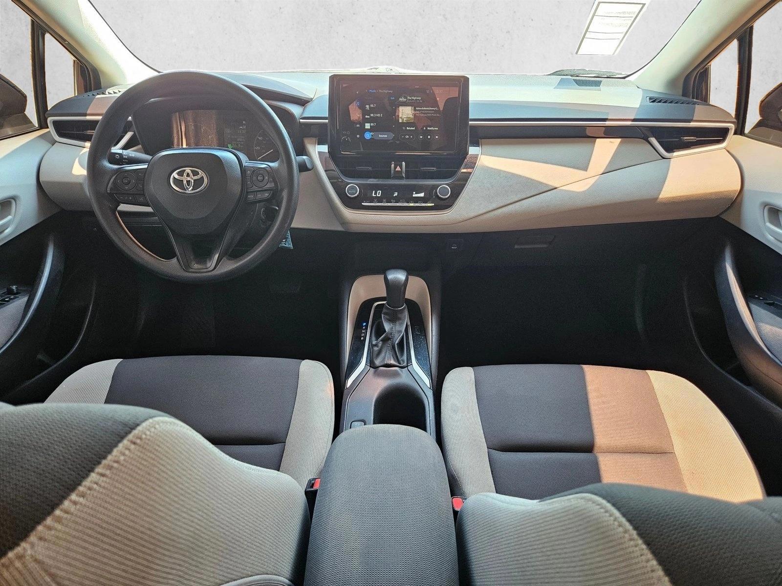 Thumbnail: 2025 Toyota Corolla - 3