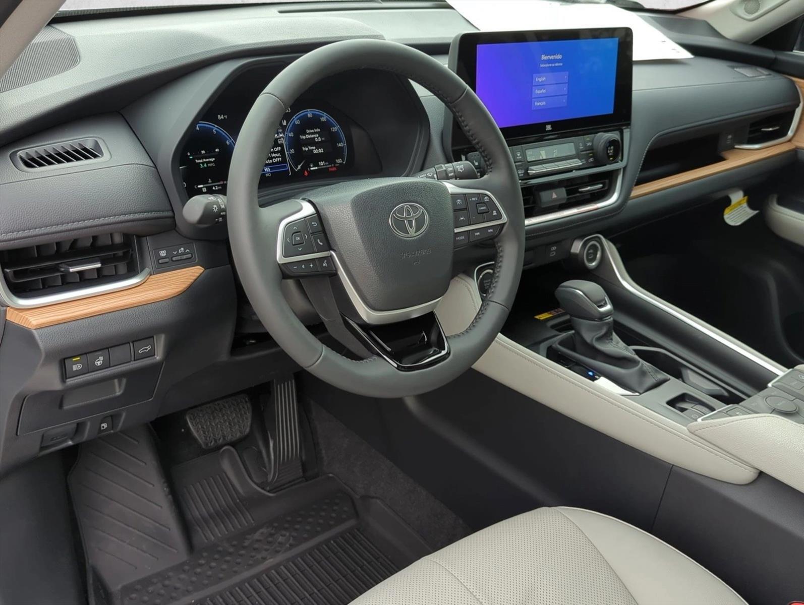 Thumbnail: 2026 Toyota Grand Highlander - 3