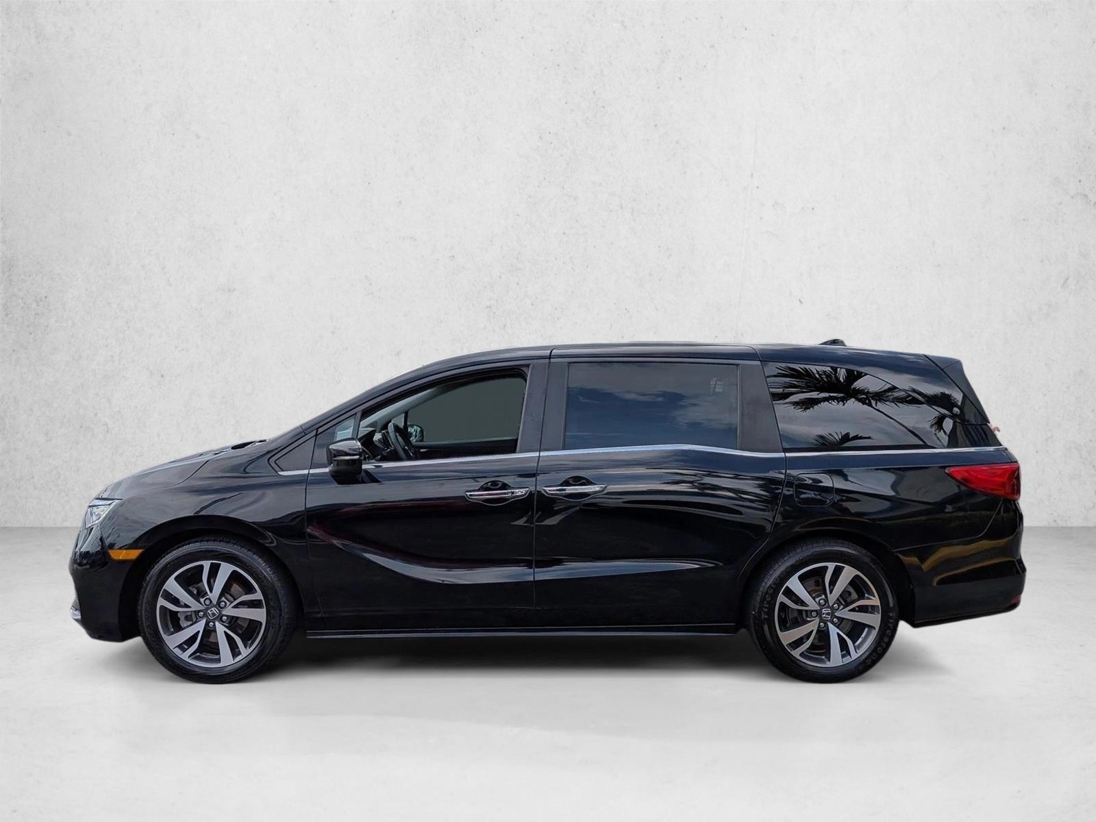 Thumbnail: 2022 Honda Odyssey - 2