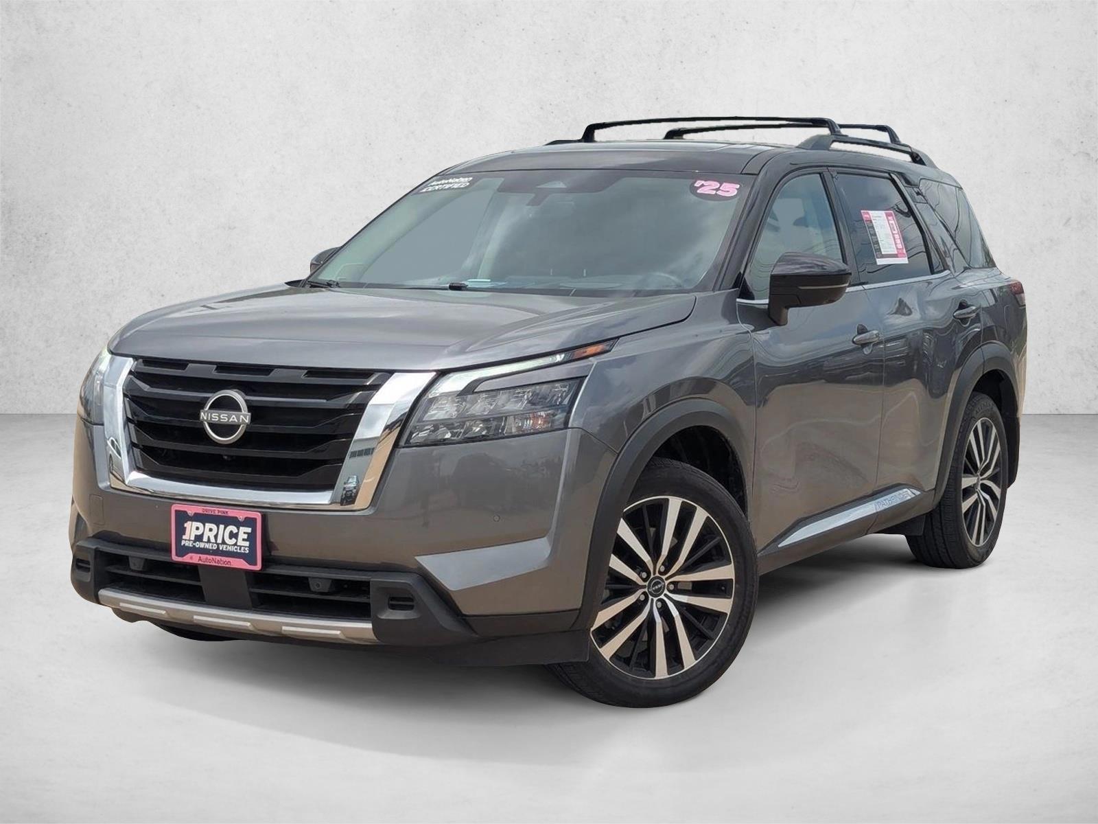 Thumbnail: 2025 Nissan Pathfinder - 1