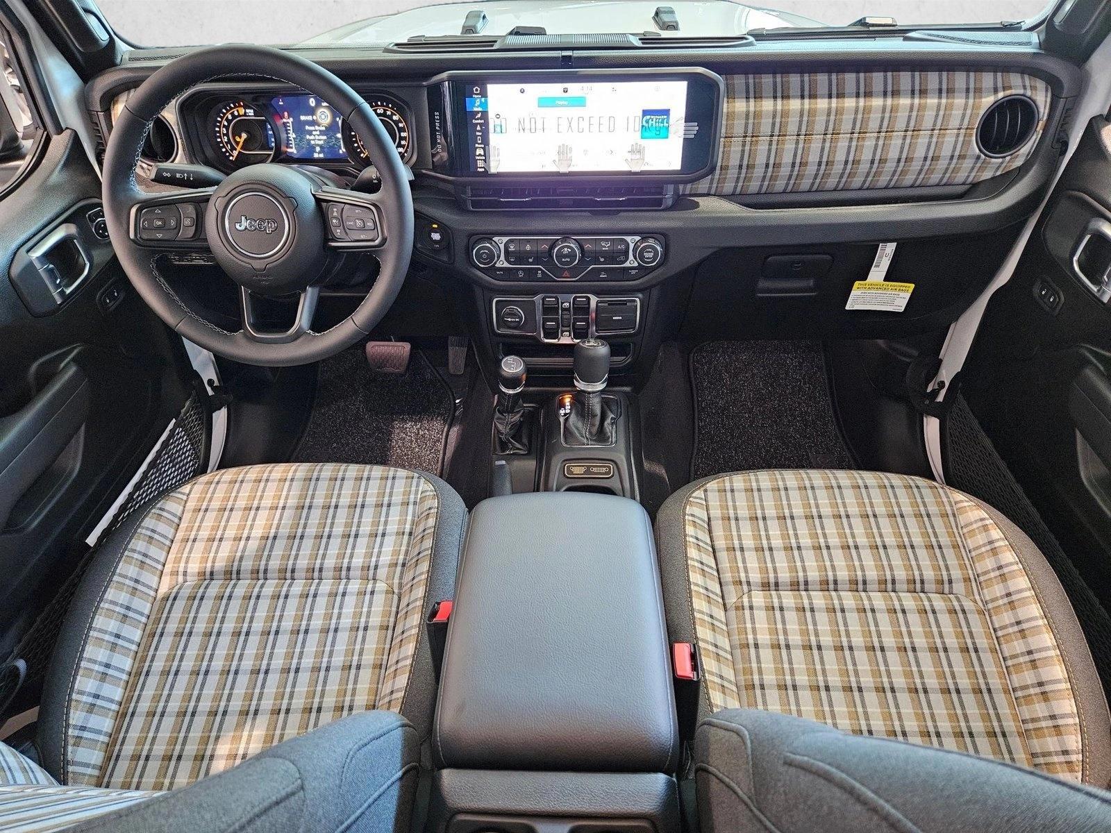 Thumbnail: 2026 Jeep Gladiator - 3