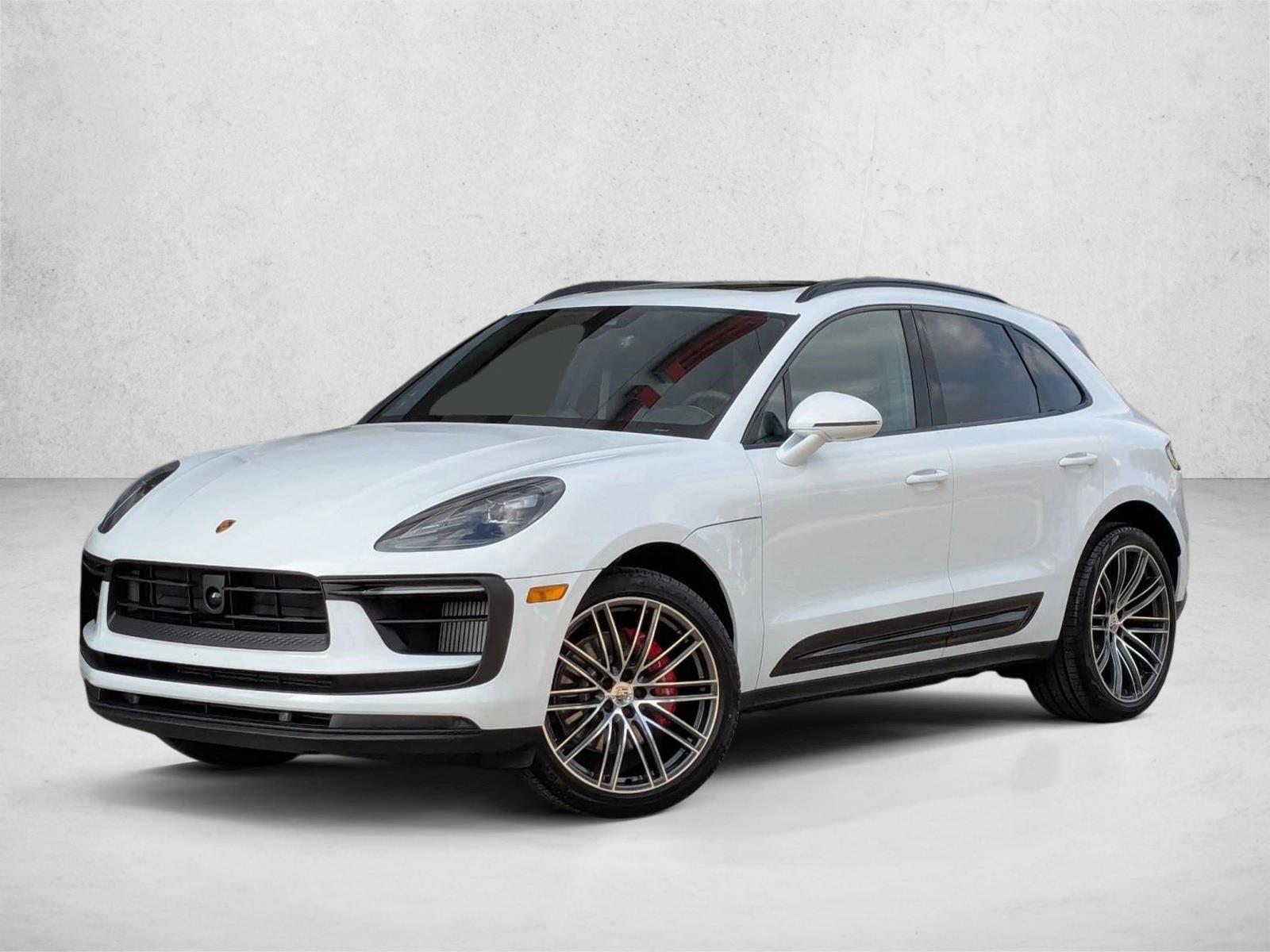 Thumbnail: 2026 Porsche Macan - 1