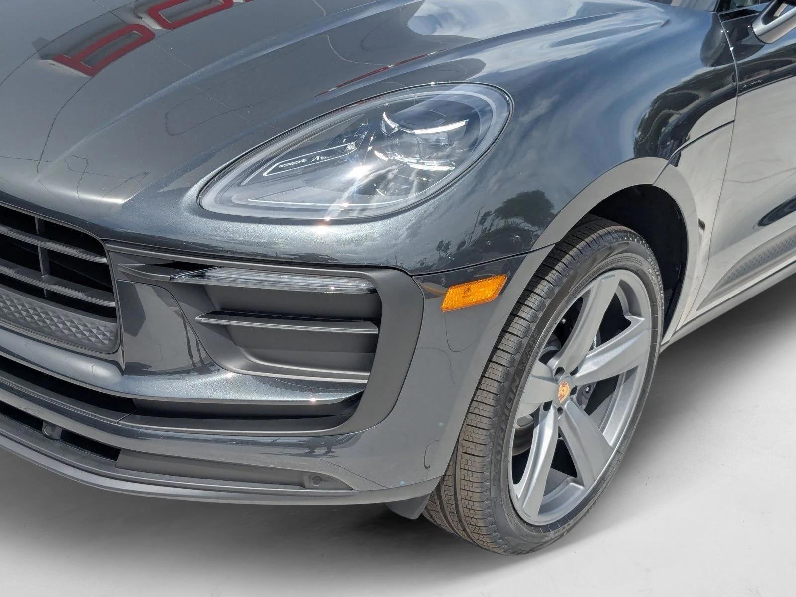 2026 Porsche Macan Base - Photo 23