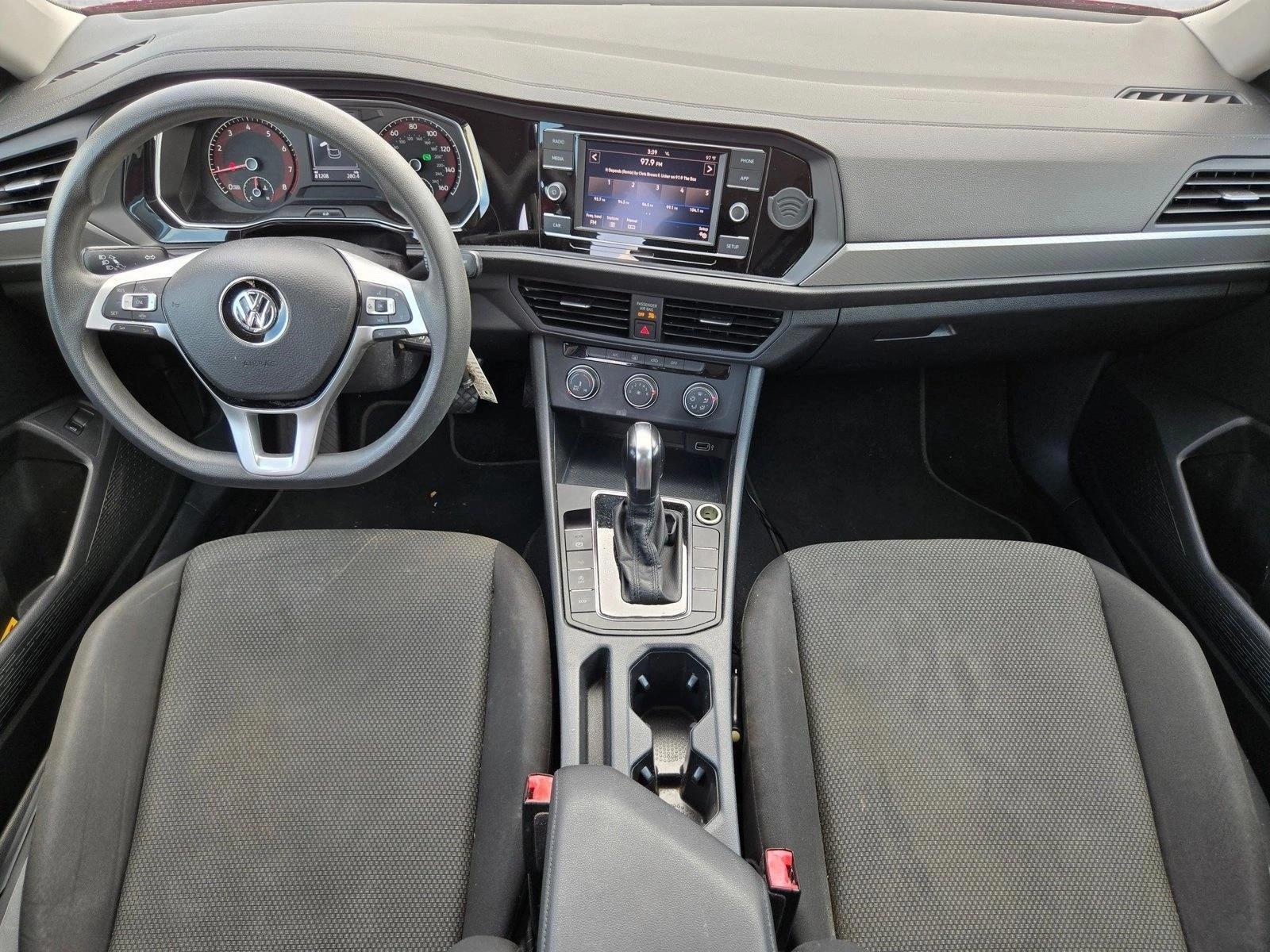 Thumbnail: 2019 Volkswagen Jetta - 3
