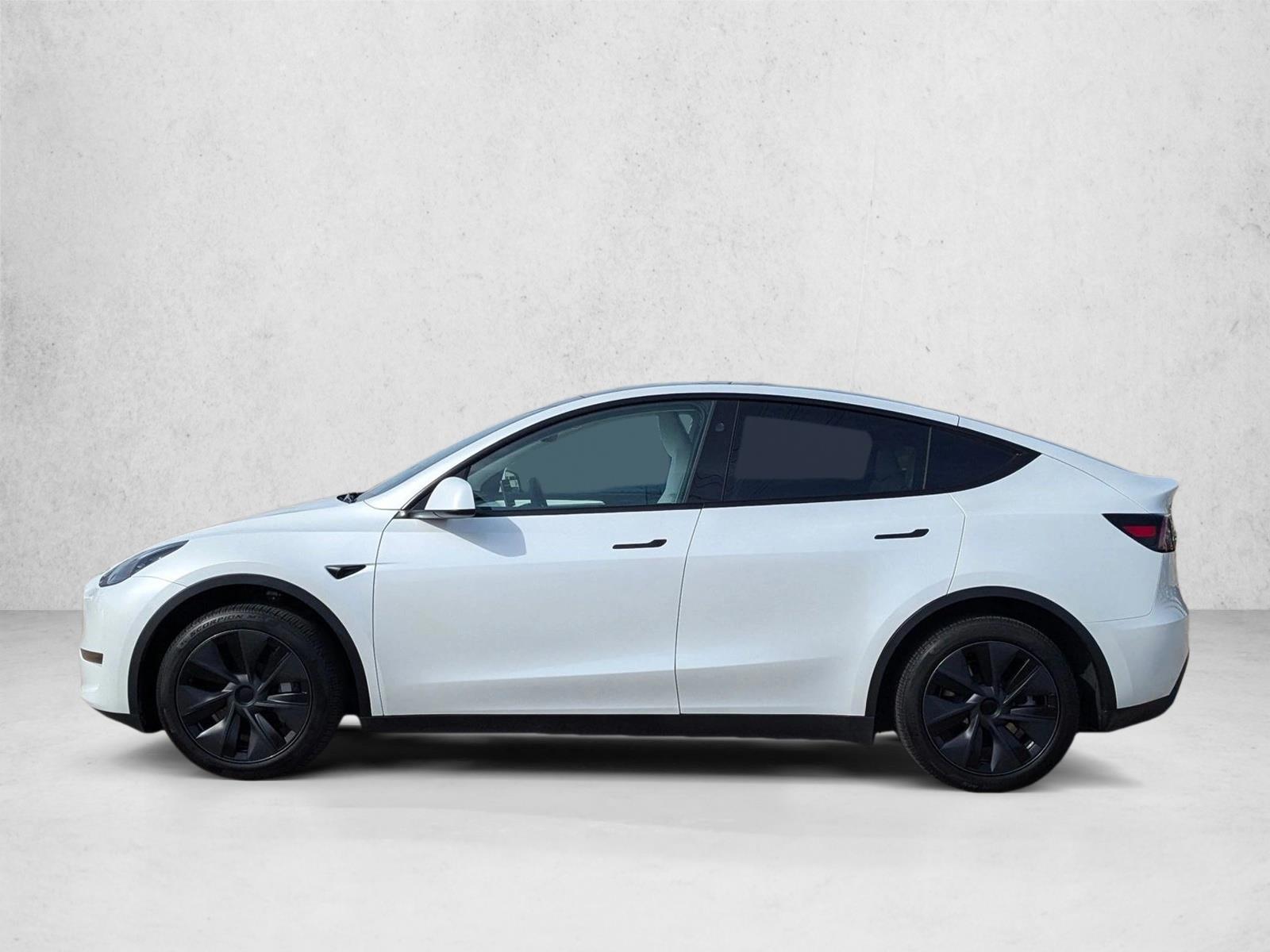Thumbnail: 2025 Tesla Model Y - 2