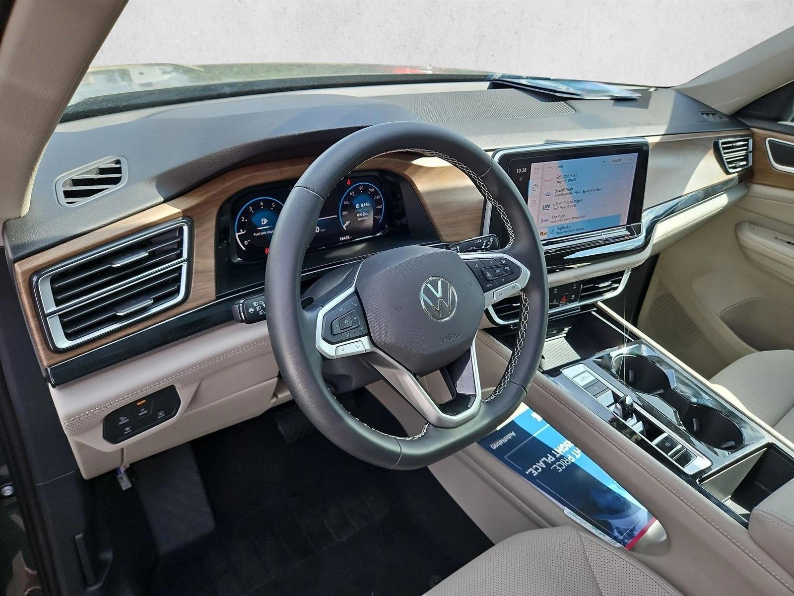 Thumbnail: 2026 Volkswagen Atlas - 3