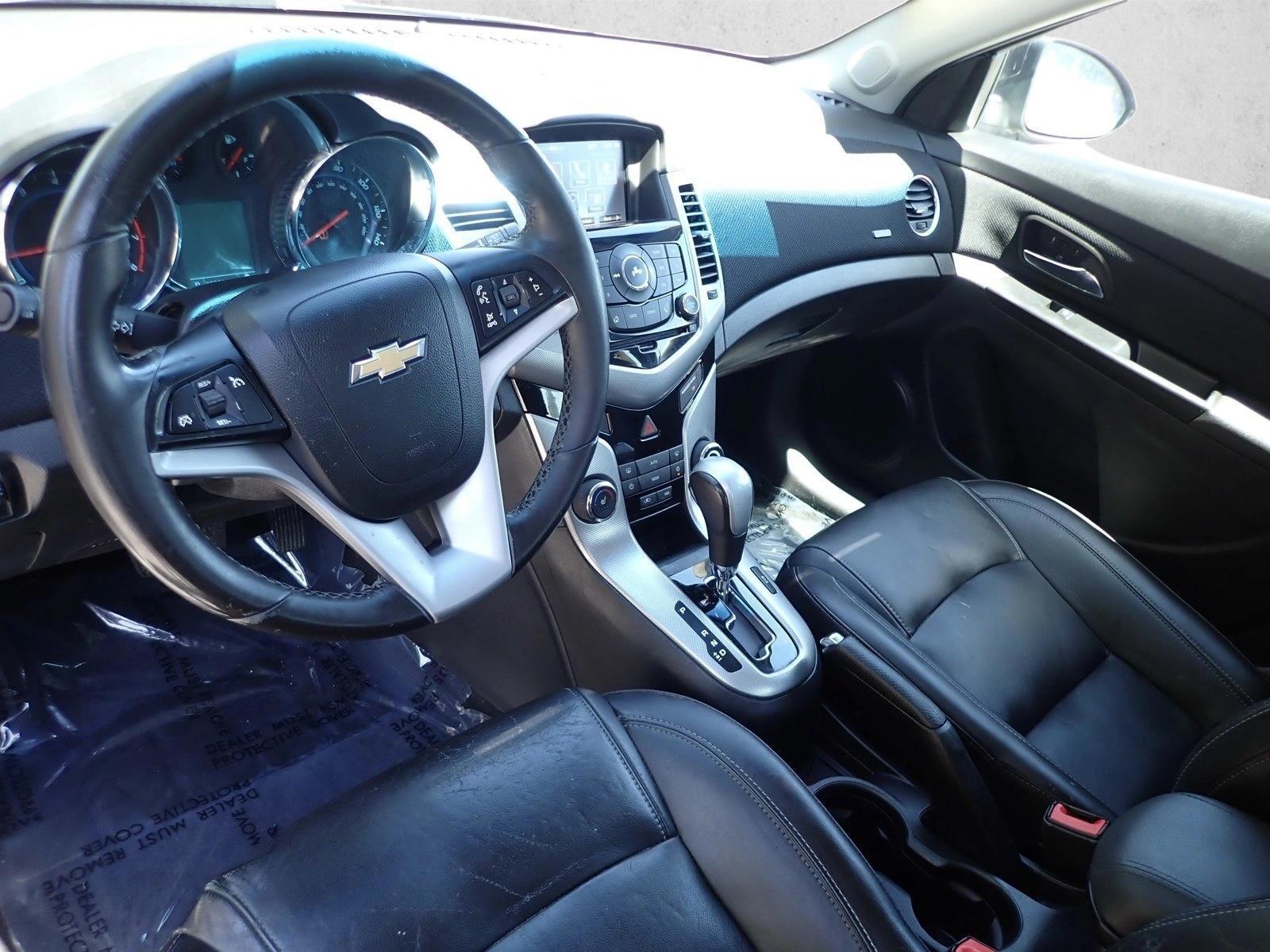 Thumbnail: 2014 Chevrolet Cruze - 3