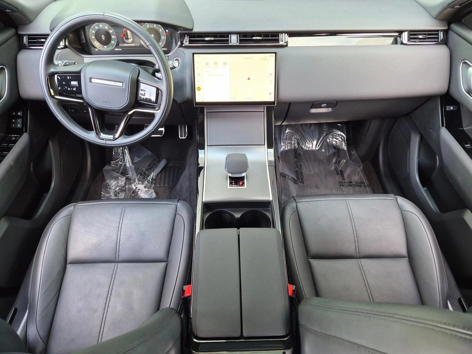 Thumbnail: 2024 Land Rover Range Rover Velar - 4