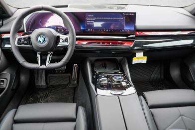 2026 BMW I5