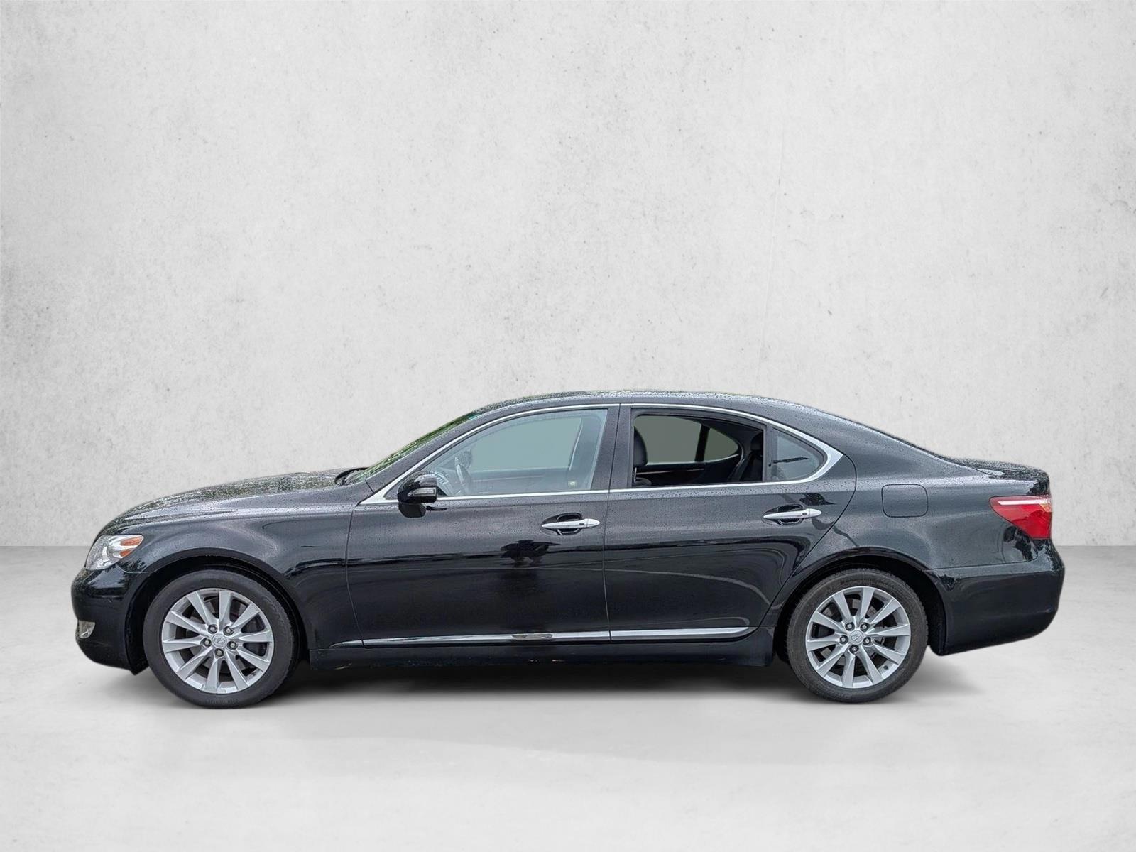 Thumbnail: 2011 Lexus LS - 2
