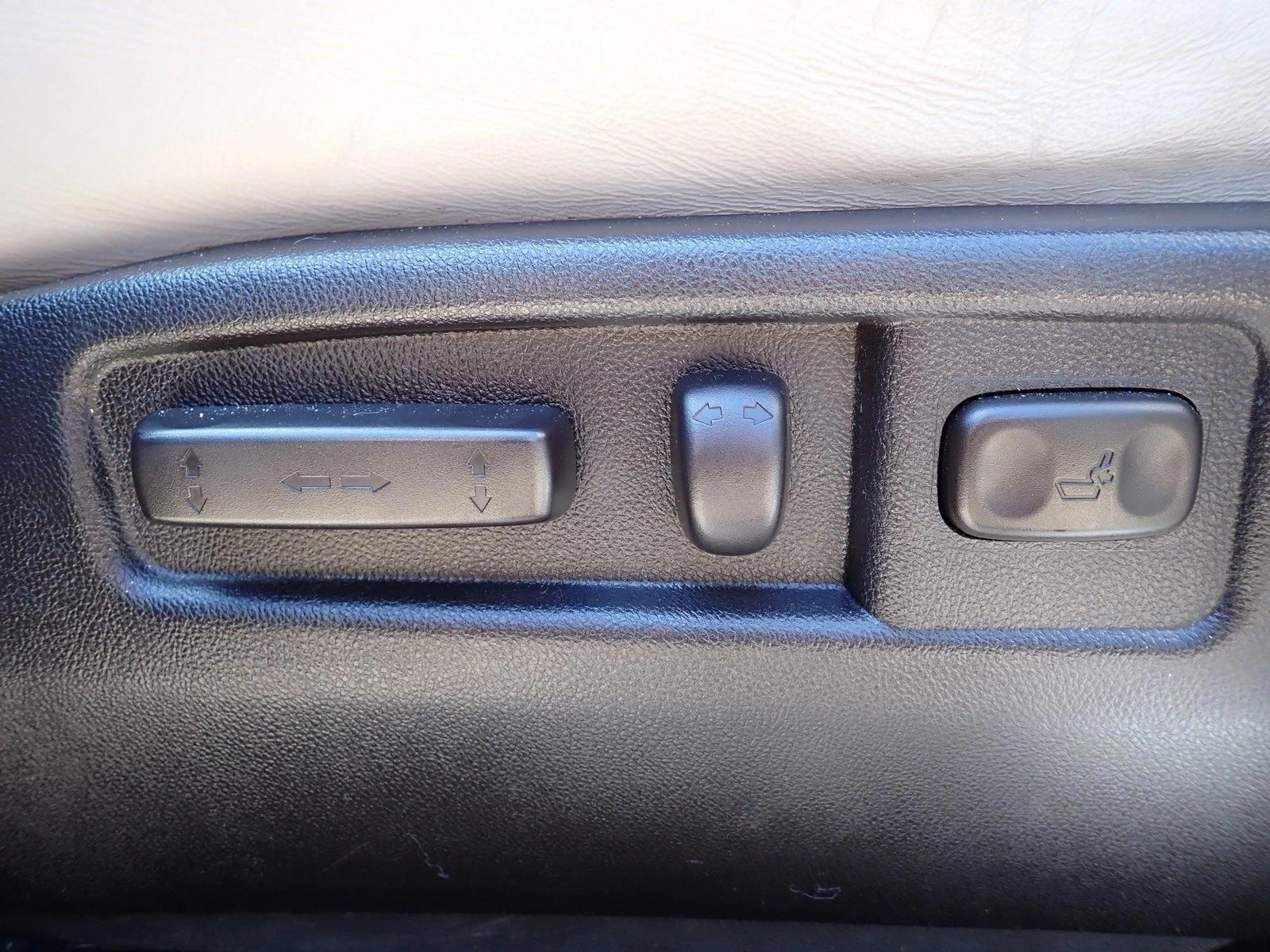 Thumbnail: 2011 Acura MDX - 3