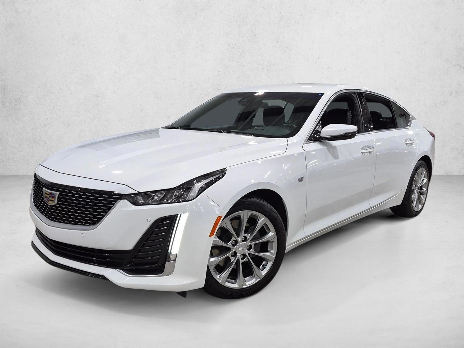 2022 Cadillac XT6