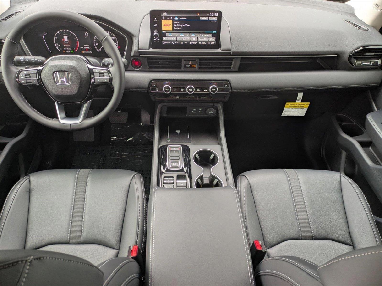 2025 Honda Pilot Touring - Photo 15