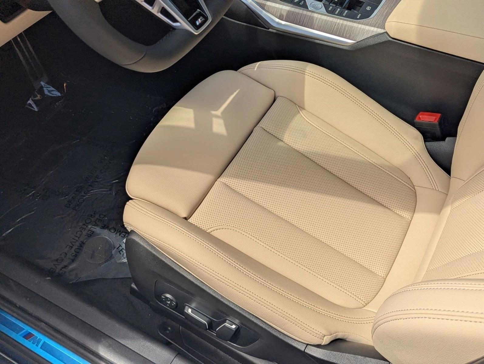 Thumbnail: 2026 BMW 3 Series - 4
