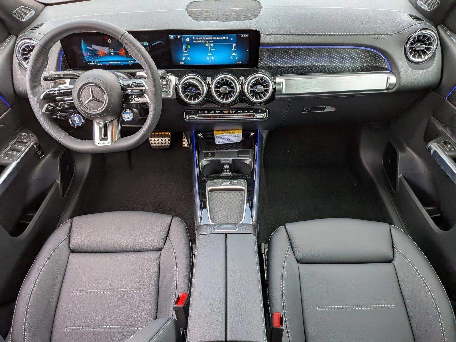 Thumbnail: 2026 Mercedes-Benz GLB - 4