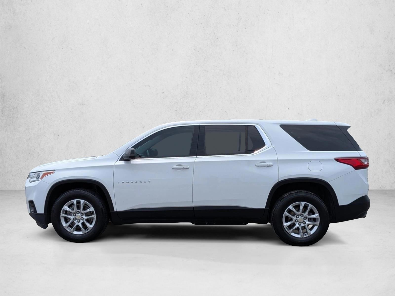 Thumbnail: 2021 Chevrolet Traverse - 2