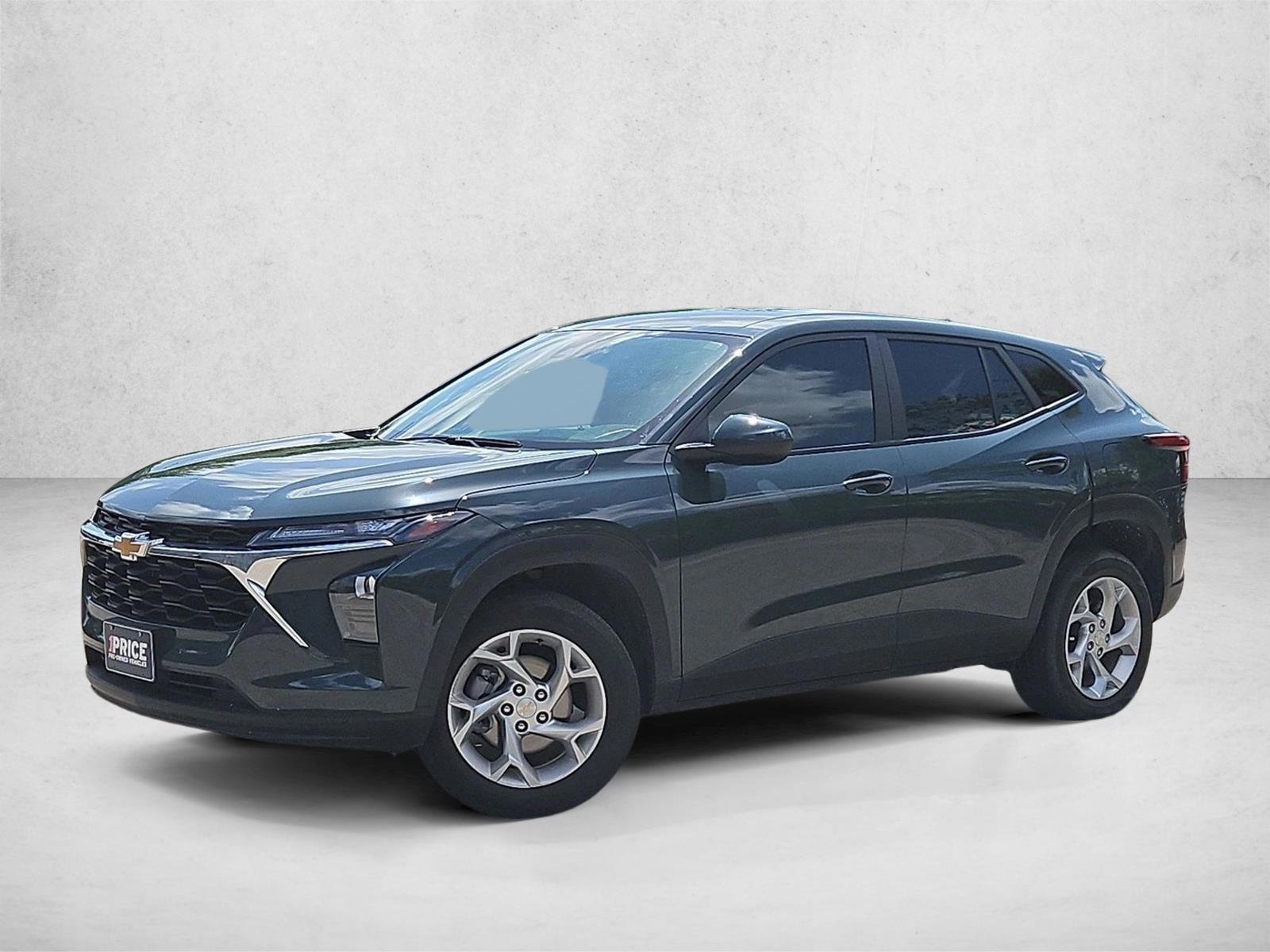 Thumbnail: 2025 Chevrolet Trax - 1