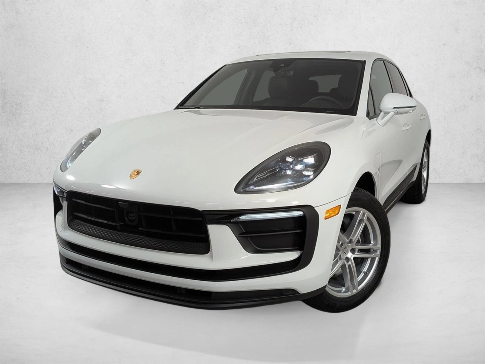 Thumbnail: 2026 Porsche Macan - 1