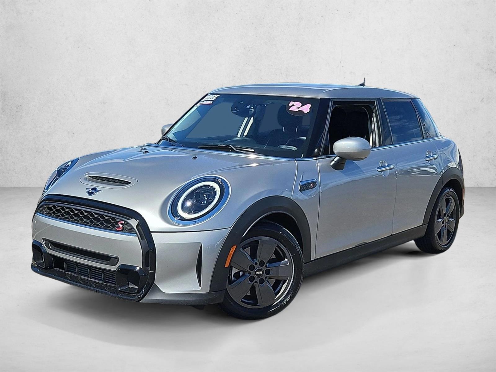 Thumbnail: 2024 MINI Cooper Hardtop - 1