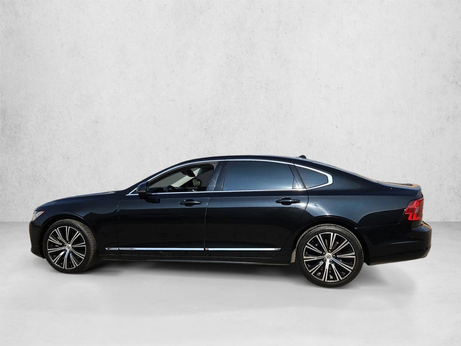 Thumbnail: 2023 Volvo S90 - 2