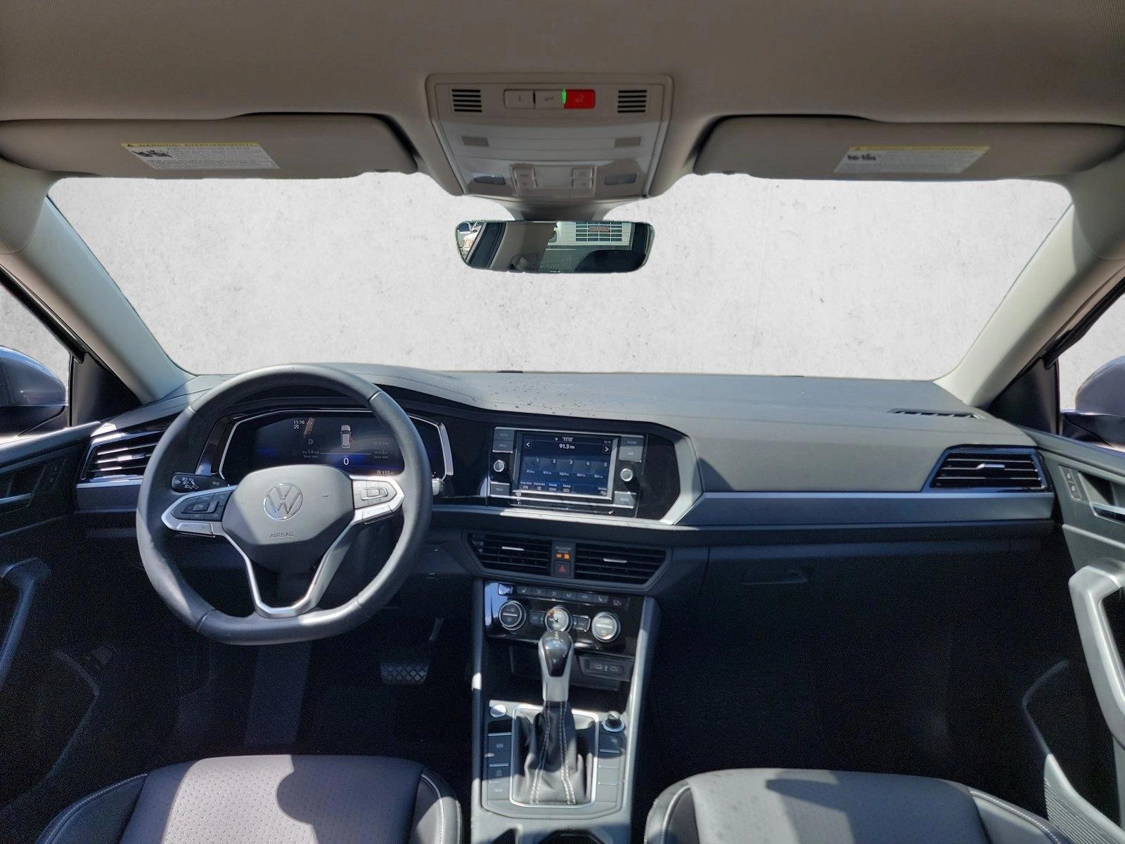 Thumbnail: 2023 Volkswagen Jetta - 3
