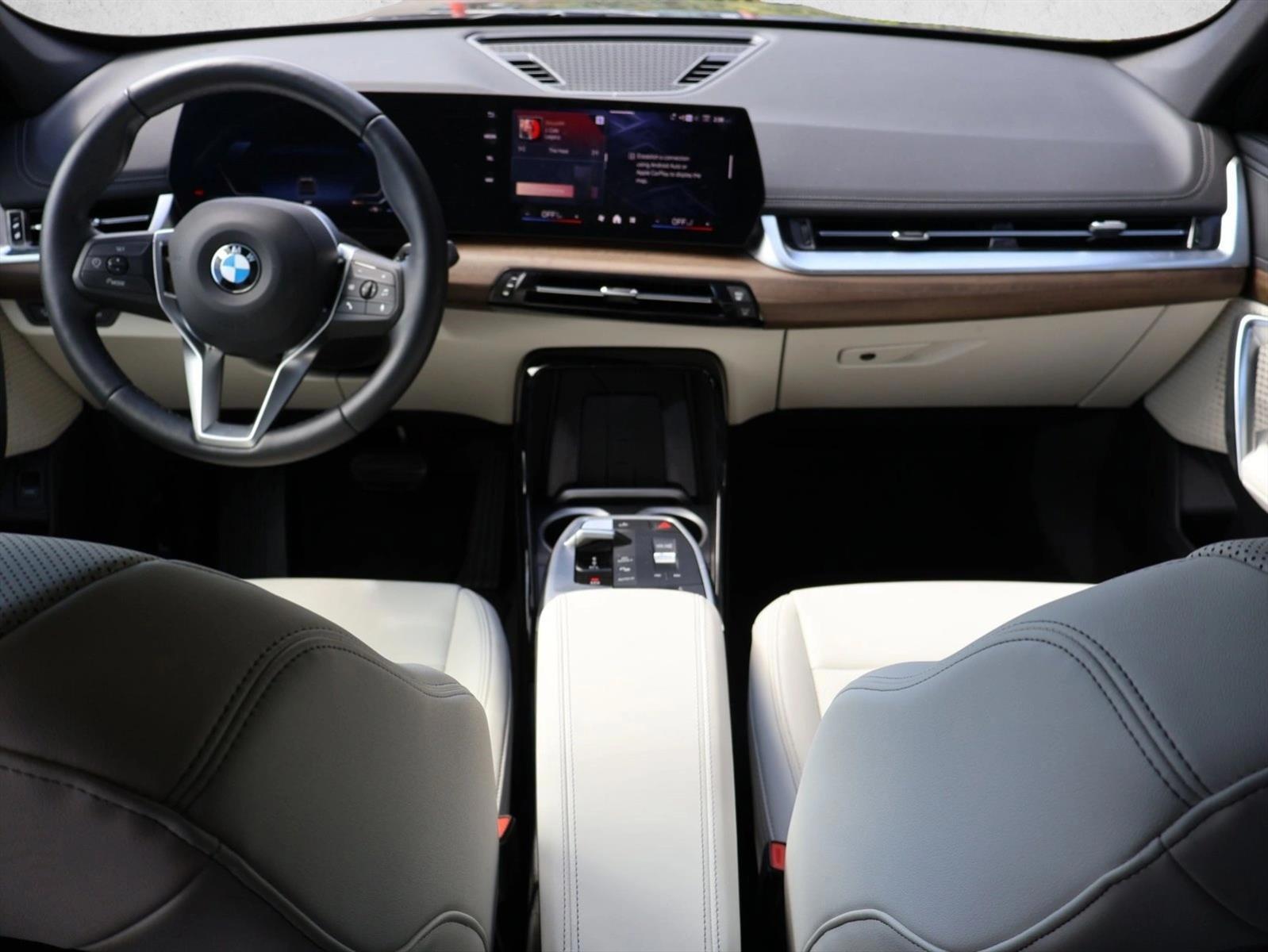 Thumbnail: 2026 BMW X1 - 4