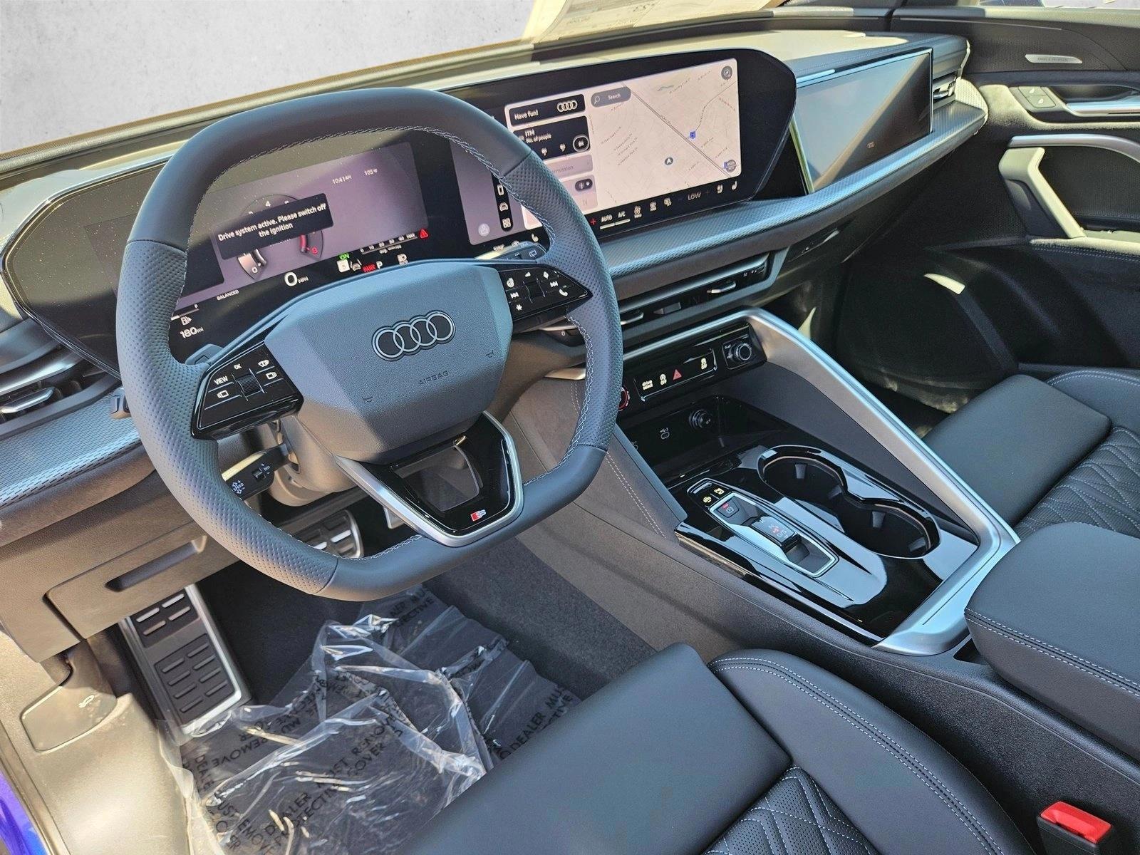 Thumbnail: 2026 Audi SQ5 - 3