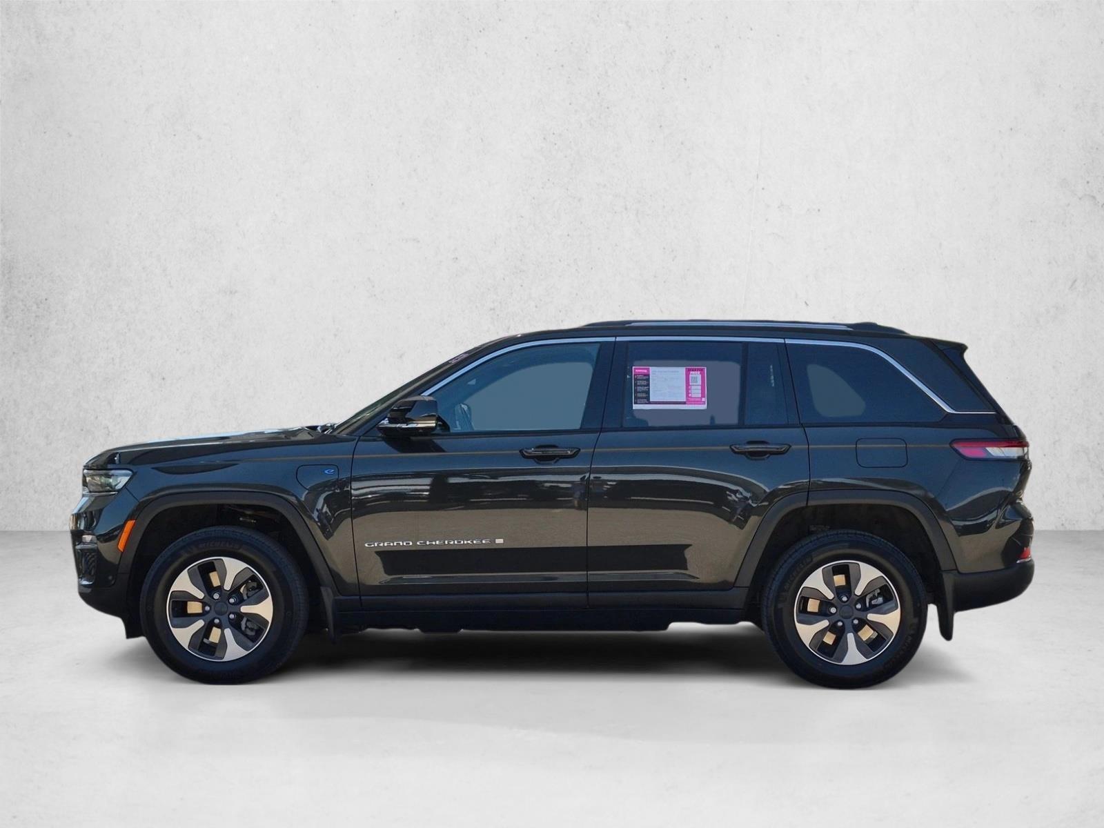 Thumbnail: 2023 Jeep Grand Cherokee - 2