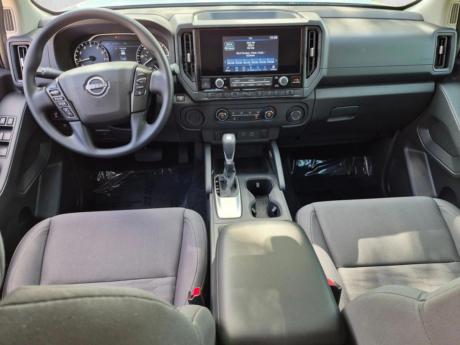 Thumbnail: 2025 Nissan Frontier - 4