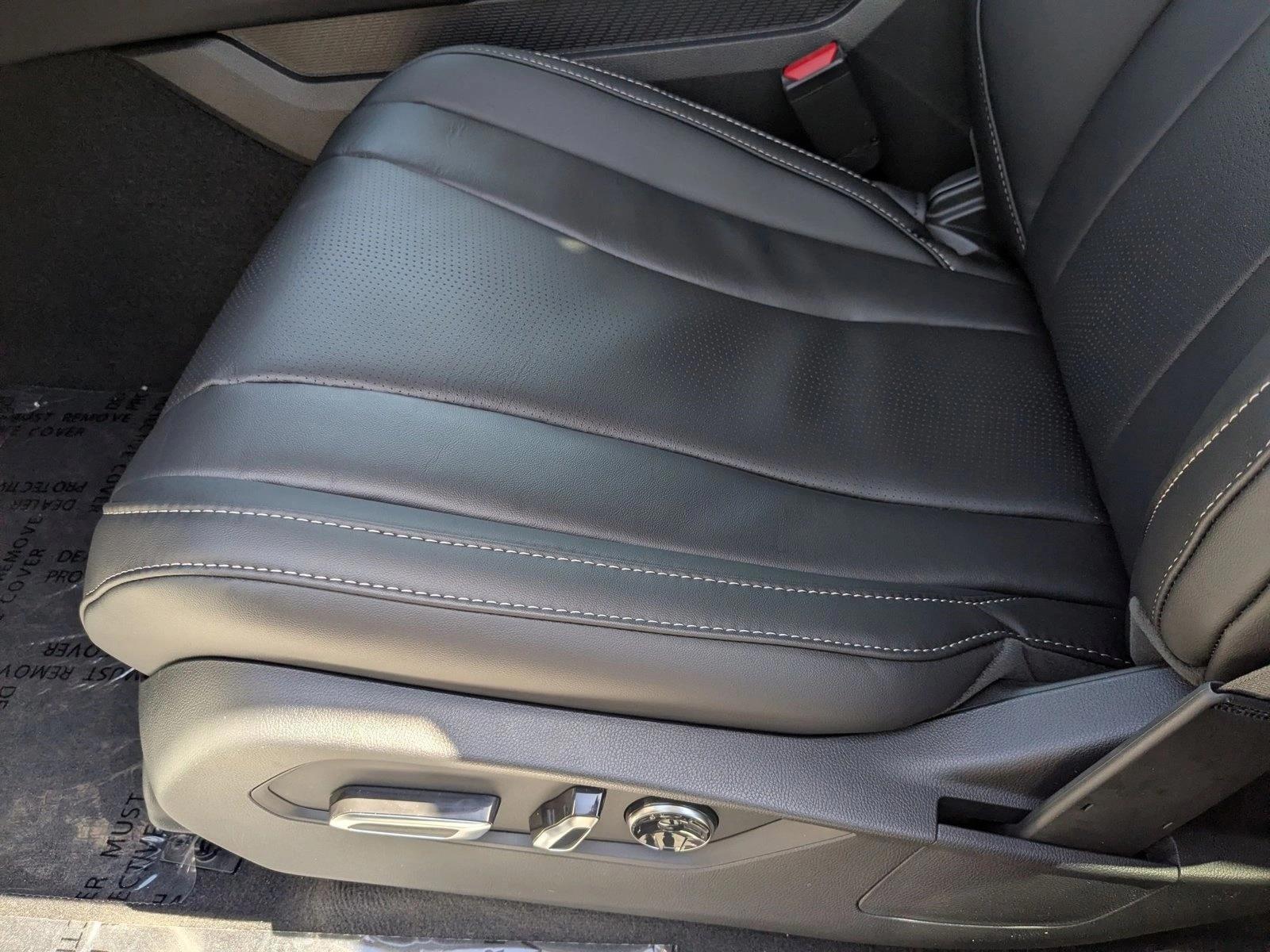 Thumbnail: 2026 Acura MDX - 4